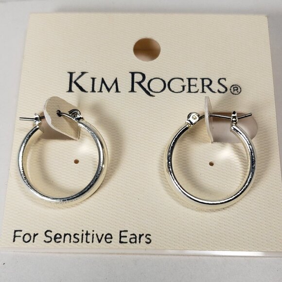 Polished Silver-tone Latch back small Hoop Earrings - Picture 5 of 7